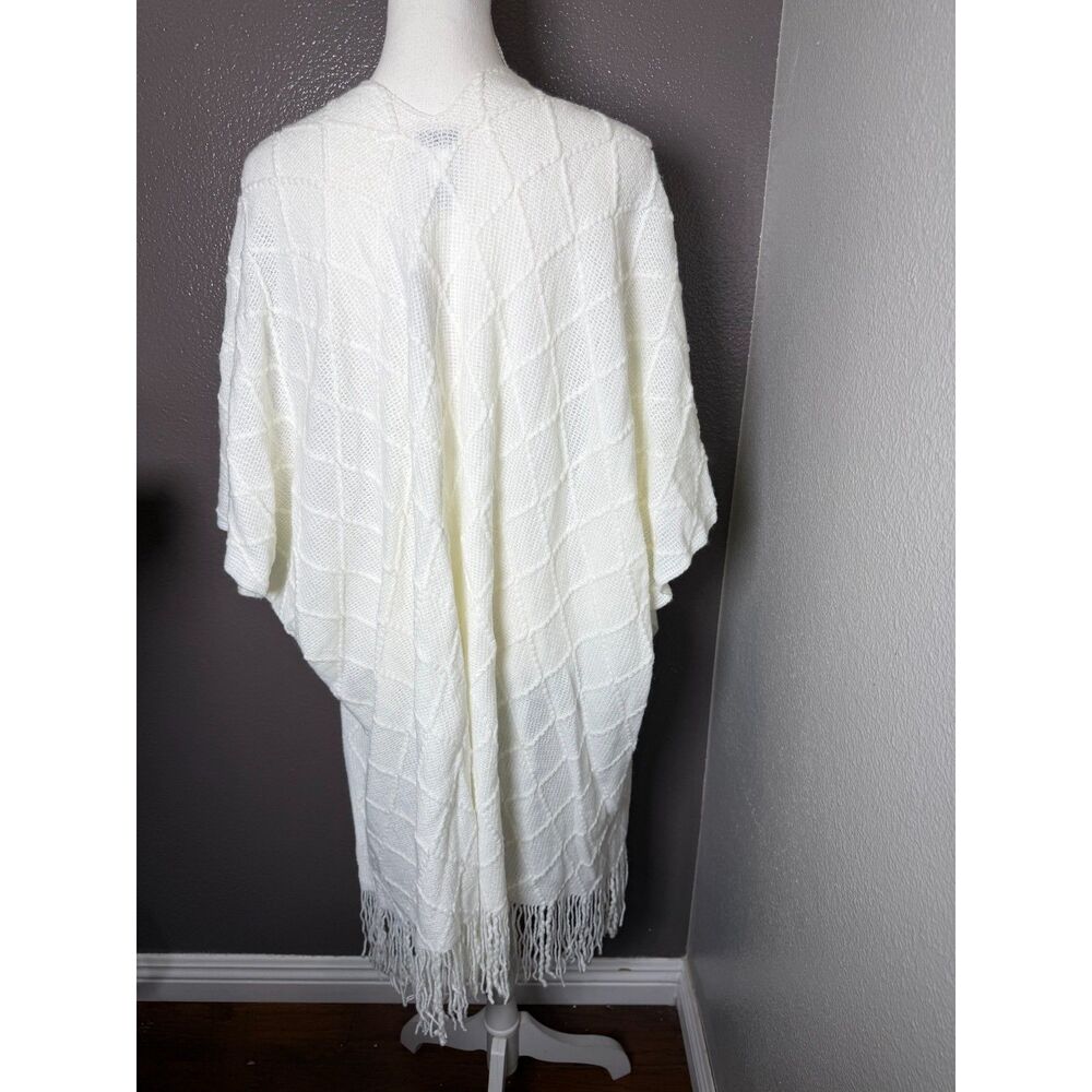 Style & Co Women's Fringe-Trim Toggle-Buckle Ivory Poncho Wrap Sweater ONE SIZE - Picture 3 of 6